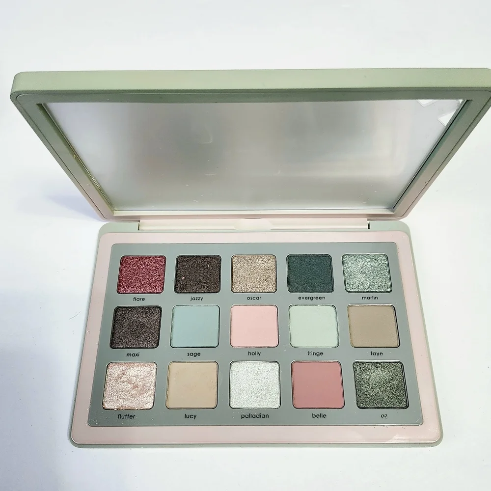 Natasha Denona Retro GLAM Eyeshadow Palette - Picture 3 of 11